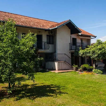 Gostinjska kuća Pansion Ruzic 3*